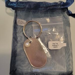 Vantel Pearls Dog Tag Keyring